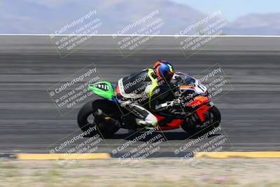 media/Apr-05-2024-Apex Assassins-CVMA Friday Practice (Fri) [[ee2ef04f2b]]/3-Racer 2/Session 3 (Bowl Speed Pans)/